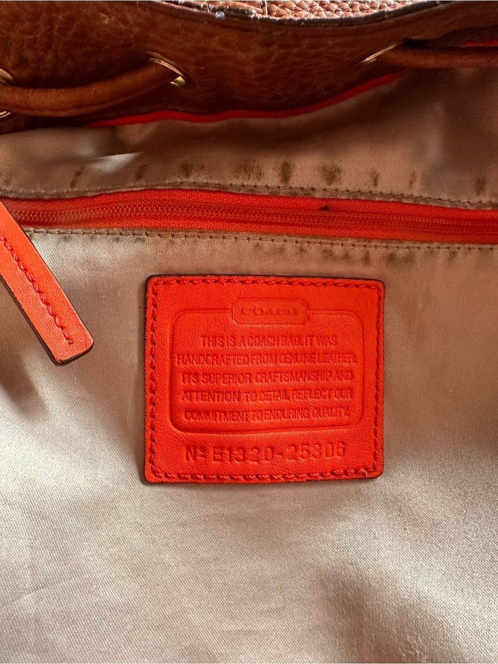 Classic Coach bag - Picture 12 of 13